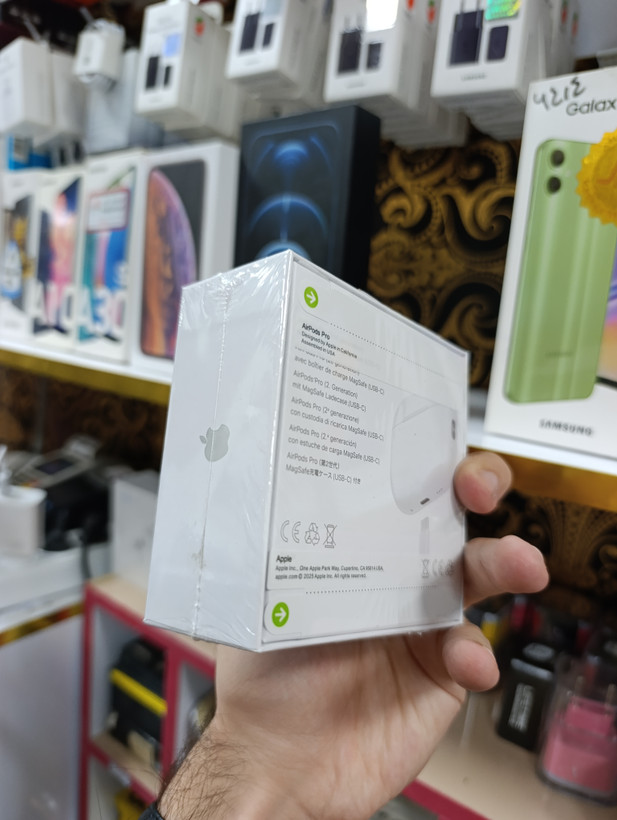 ایرپاد پرو ۲ (نسل دوم) اپل با کیس شارژ USB-C